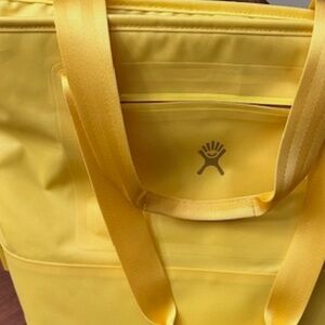 Hydro Flask Tote - Reusable Cooler Lunch Travel Bag - Waterproof, Insulated, Col